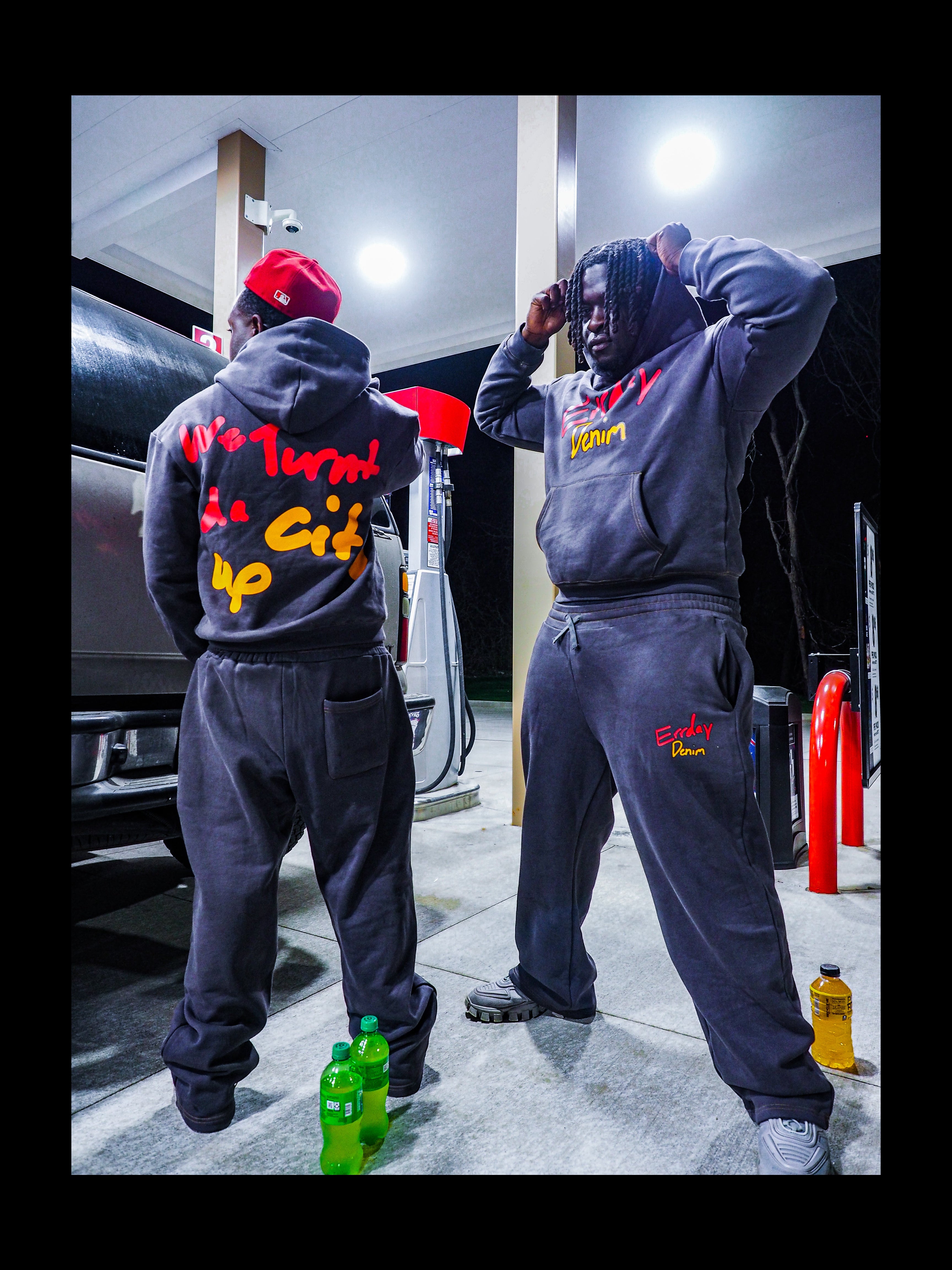 'We Turnt Up Da City' Set